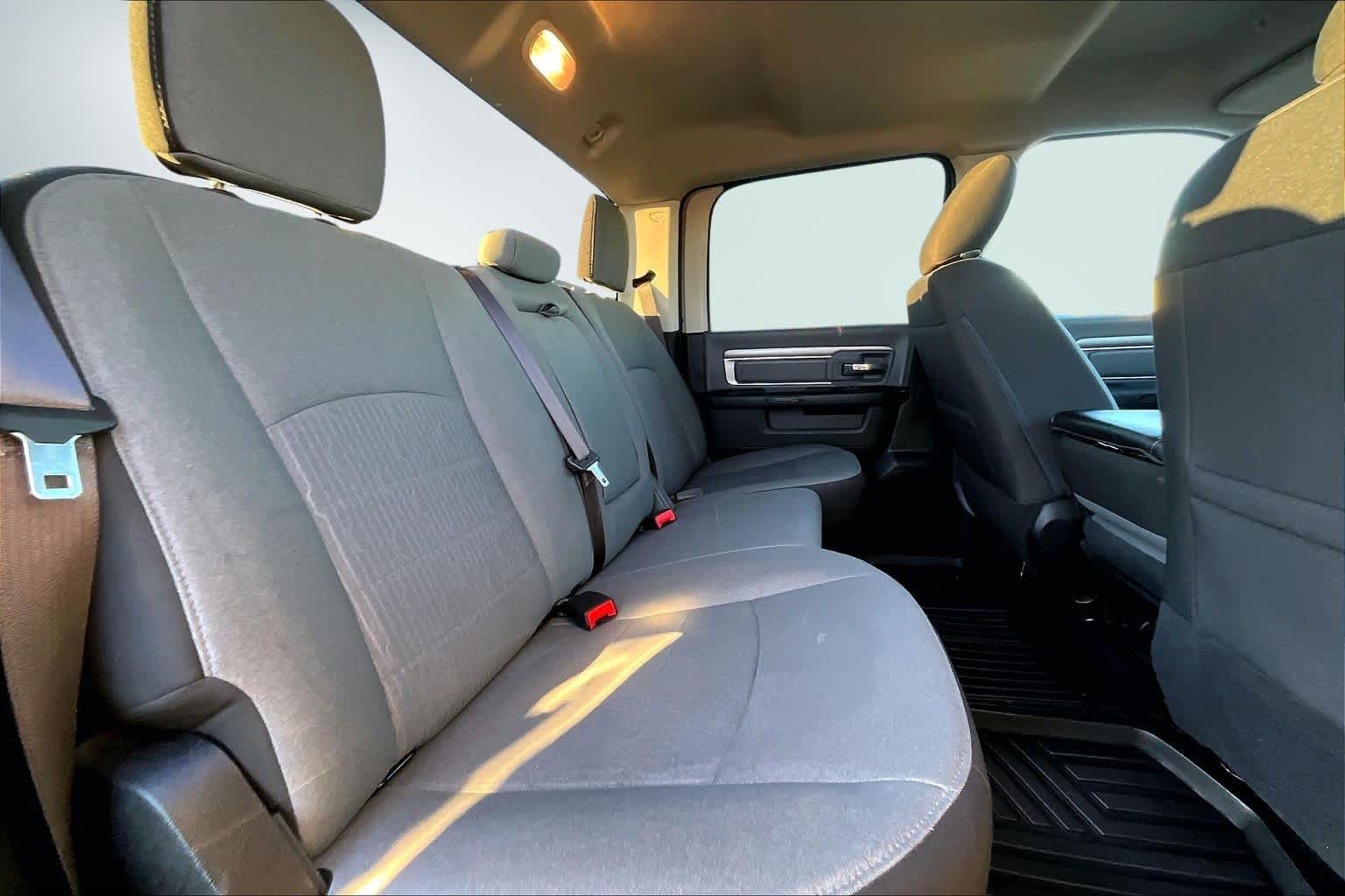 Thumbnail: 2023 RAM 1500 Classic - 30