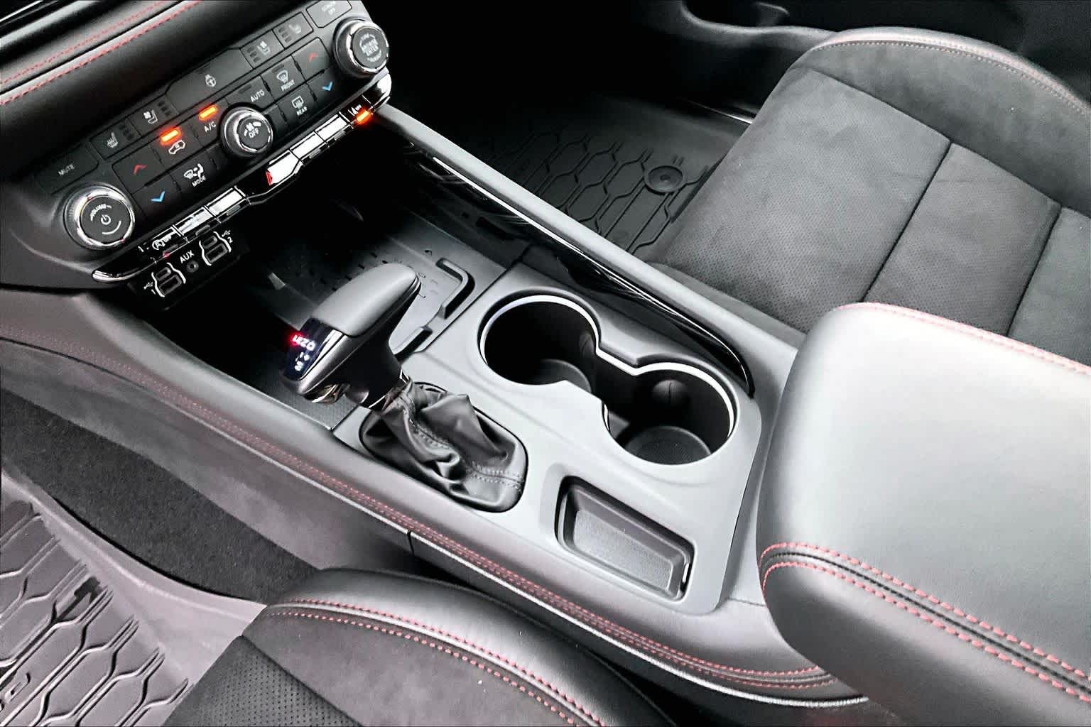 Thumbnail: 2026 Dodge Durango - 17