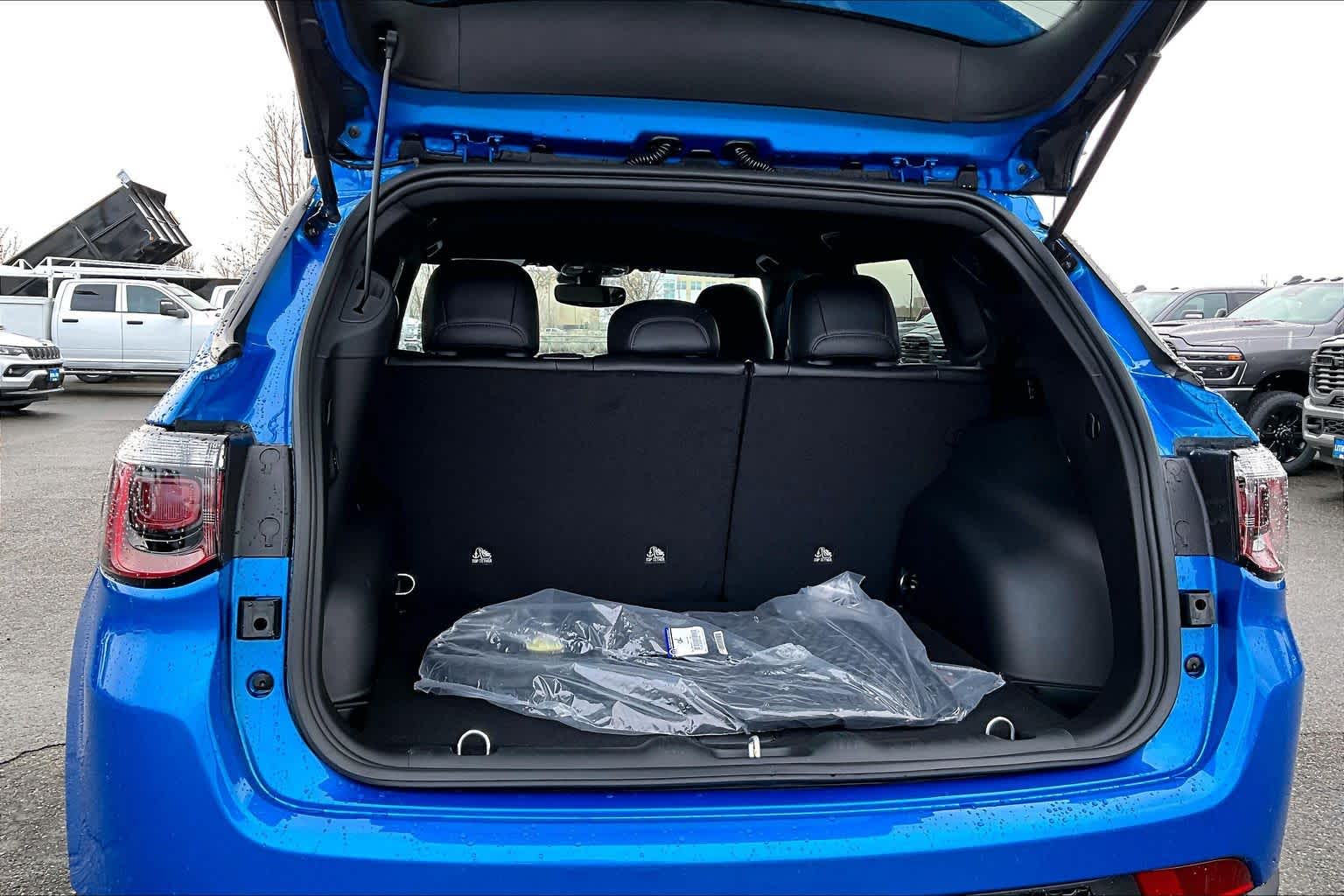 Thumbnail: 2026 Jeep Compass - 19