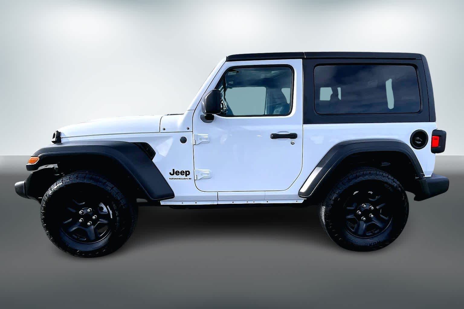 Thumbnail: 2025 Jeep Wrangler - 3