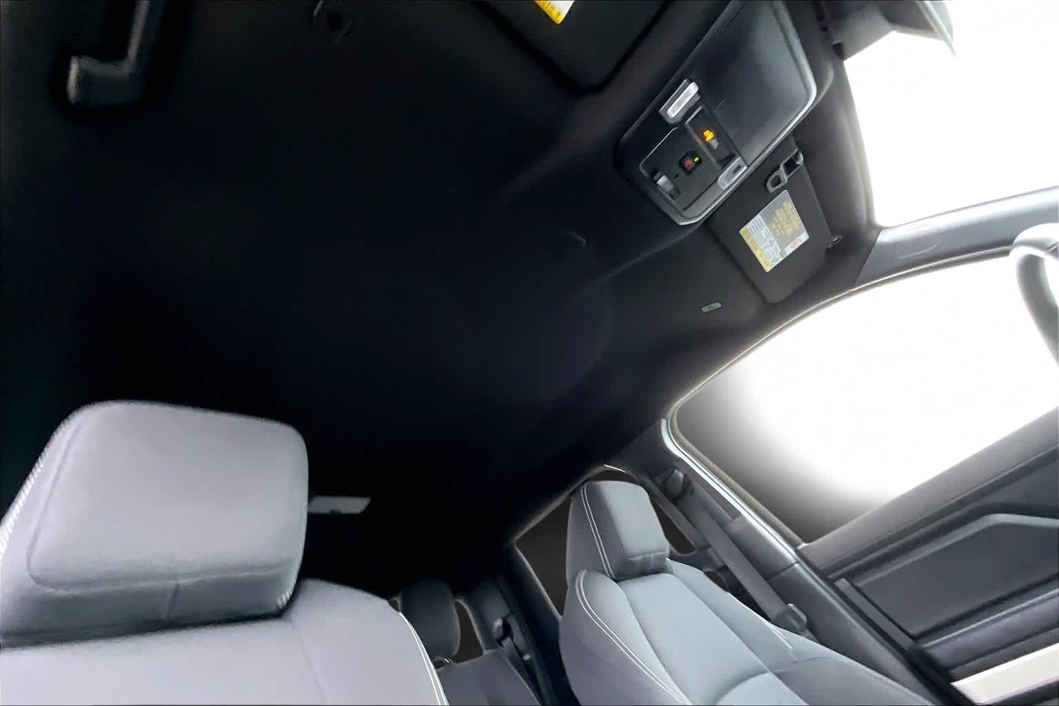 Thumbnail: 2024 Toyota Tacoma - 30