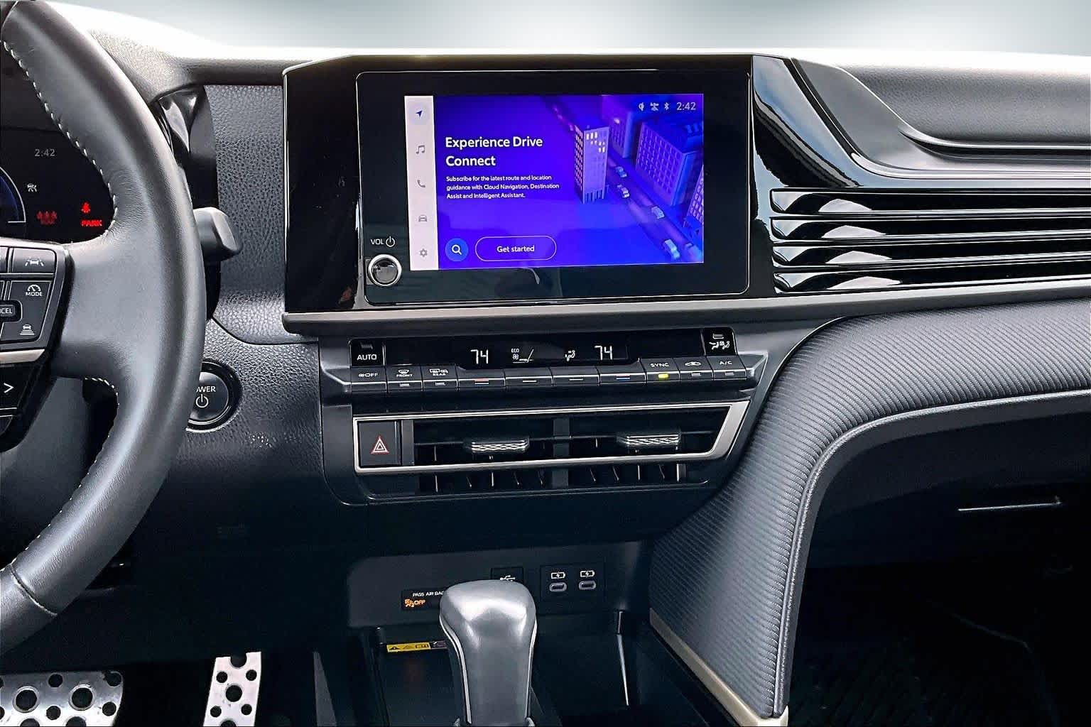 Thumbnail: 2025 Toyota Camry - 15