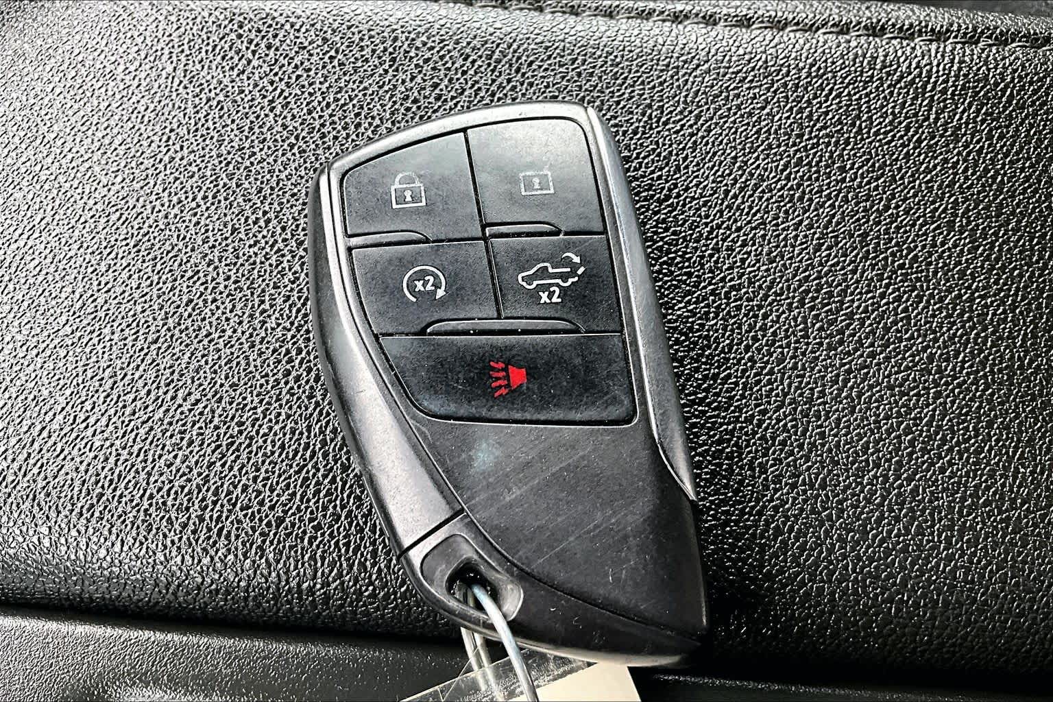 Thumbnail: 2024 Chevrolet Silverado 3500 - 19