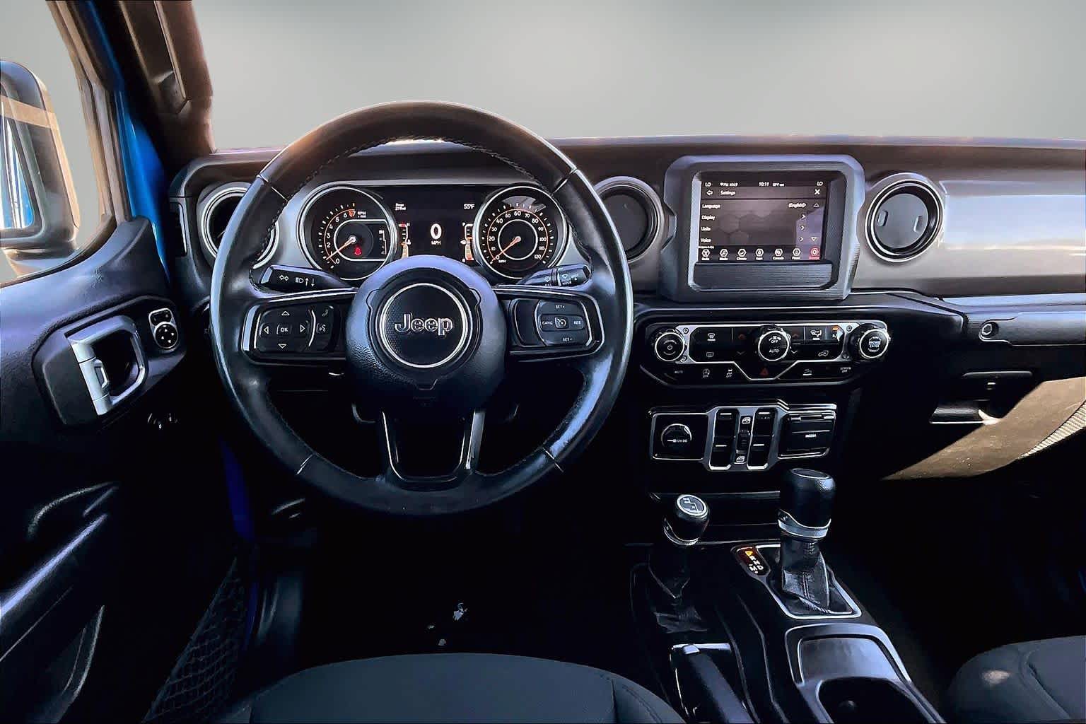 Thumbnail: 2021 Jeep Gladiator - 13