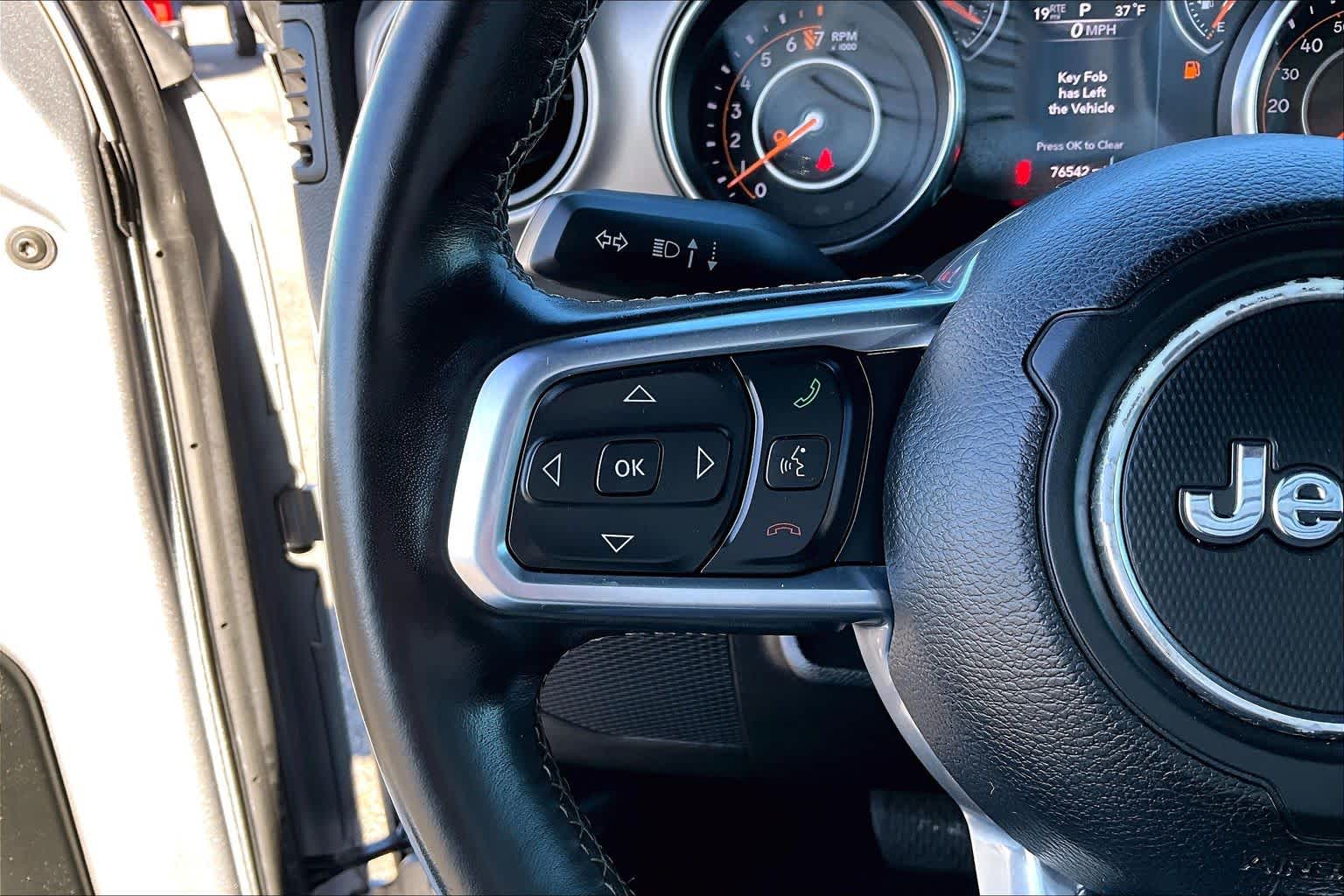 Thumbnail: 2020 Jeep Gladiator - 24