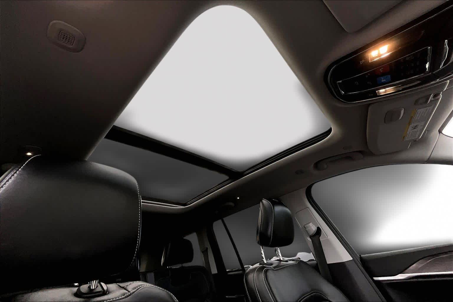 Thumbnail: 2023 Jeep Grand Cherokee - 31