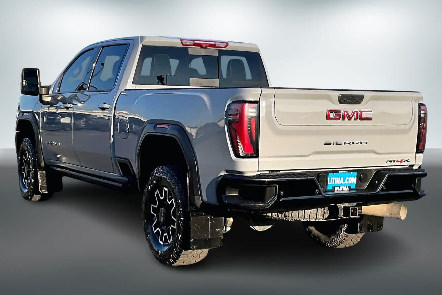 Thumbnail: 2024 GMC Sierra 2500 - 4