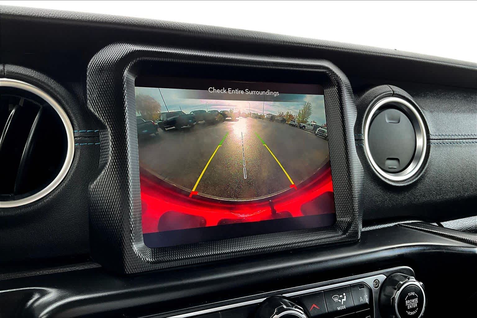 Thumbnail: 2021 Jeep Wrangler - 26