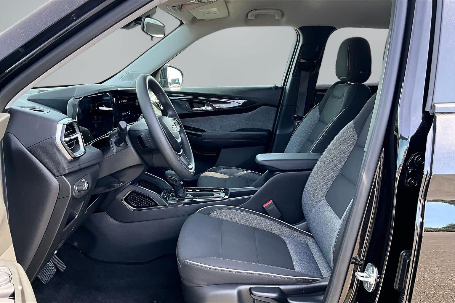 Thumbnail: 2024 Chevrolet TrailBlazer - 10