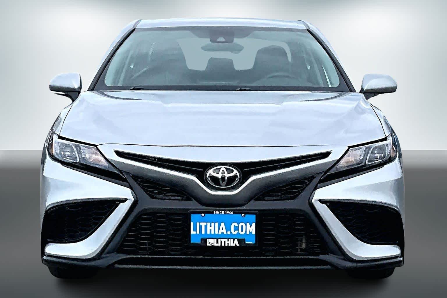 Thumbnail: 2023 Toyota Camry - 6