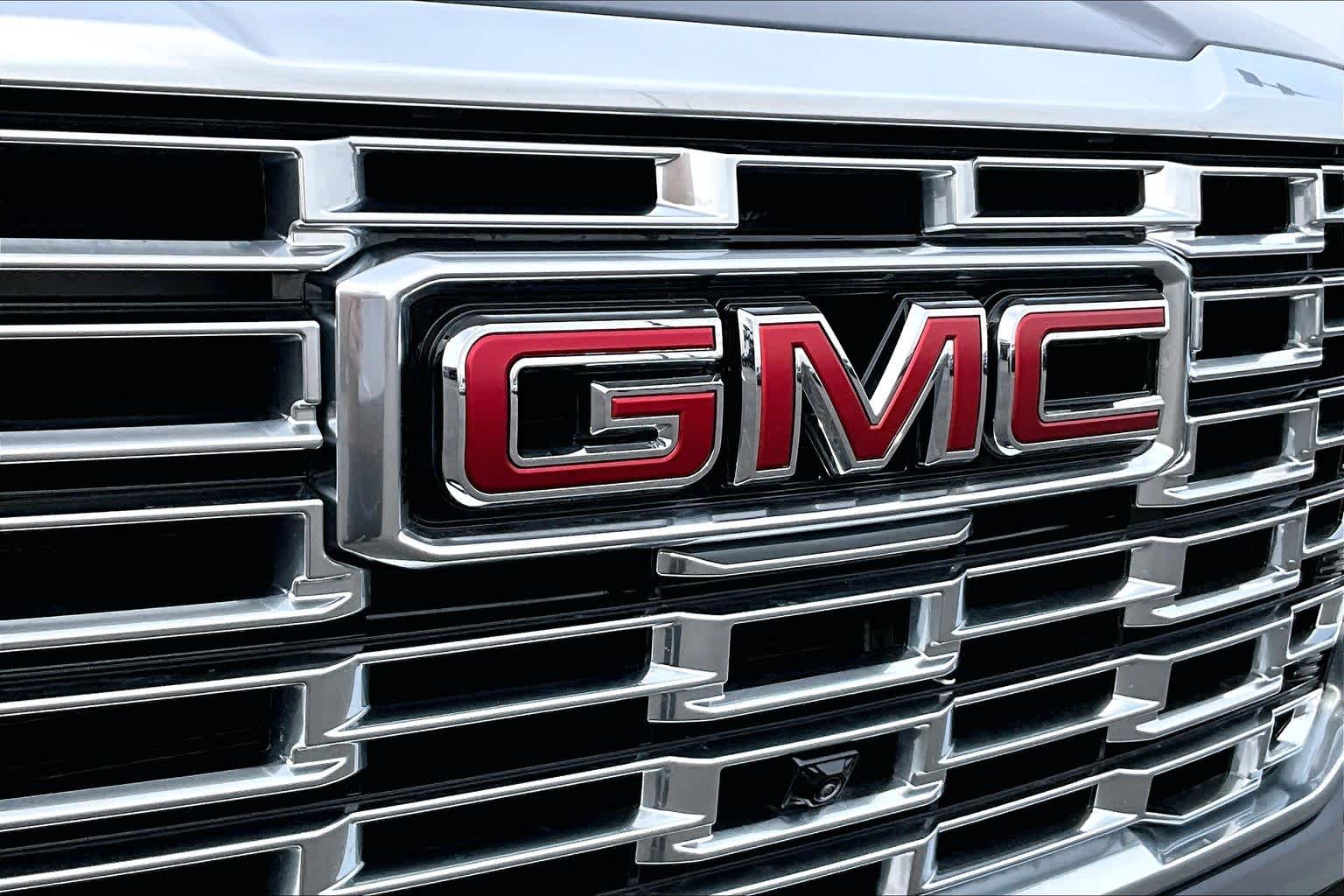 Thumbnail: 2025 GMC Yukon - 34