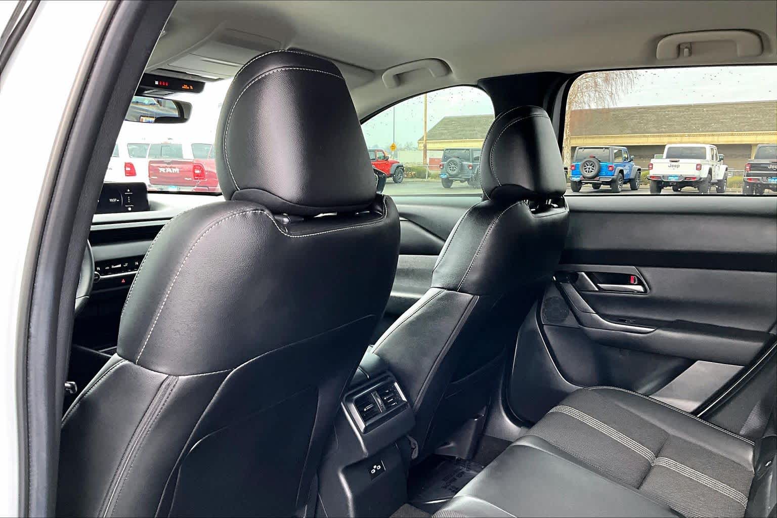 Thumbnail: 2025 Mazda CX-50 - 12