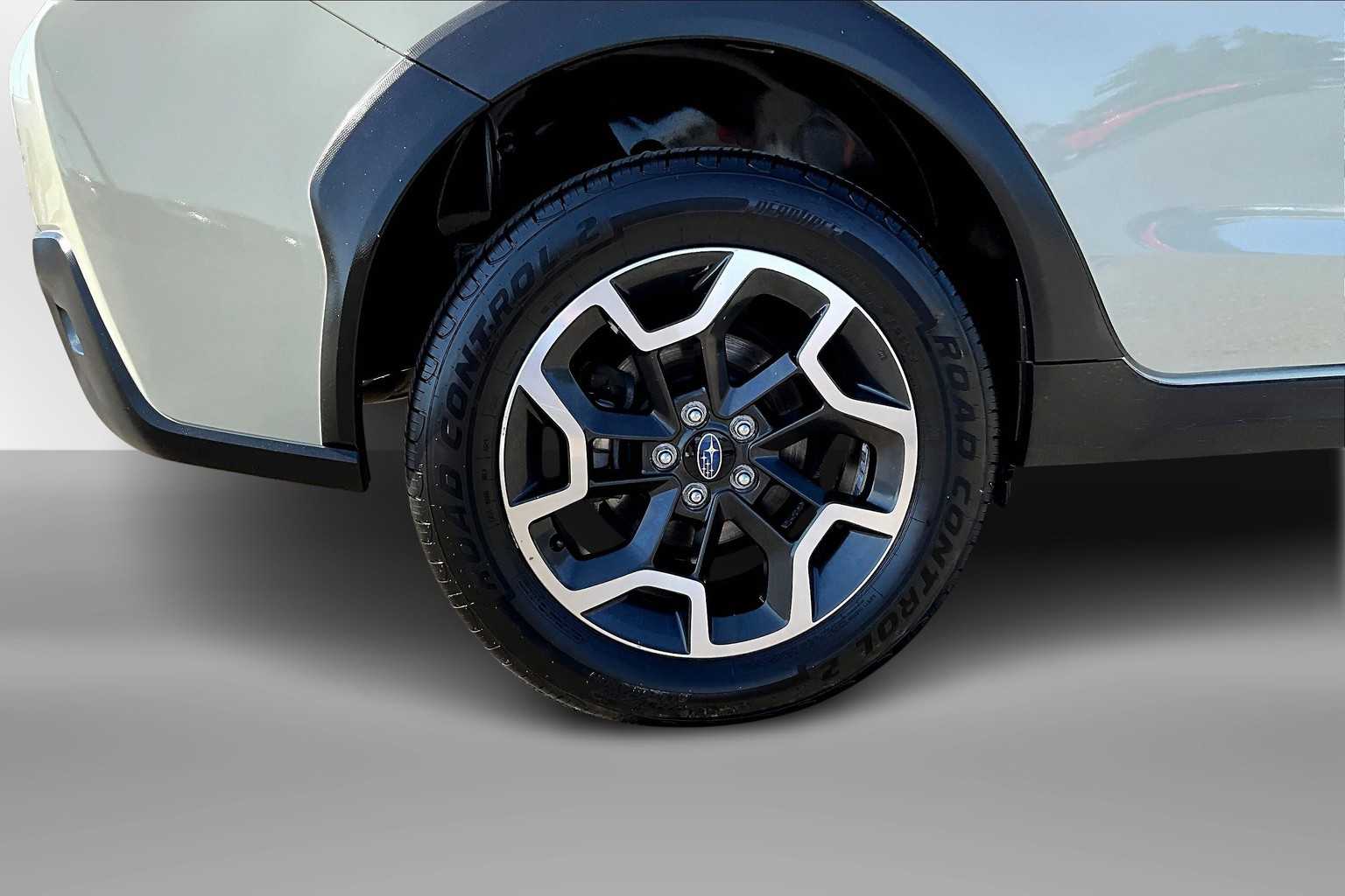 Thumbnail: 2017 Subaru Crosstrek - 36