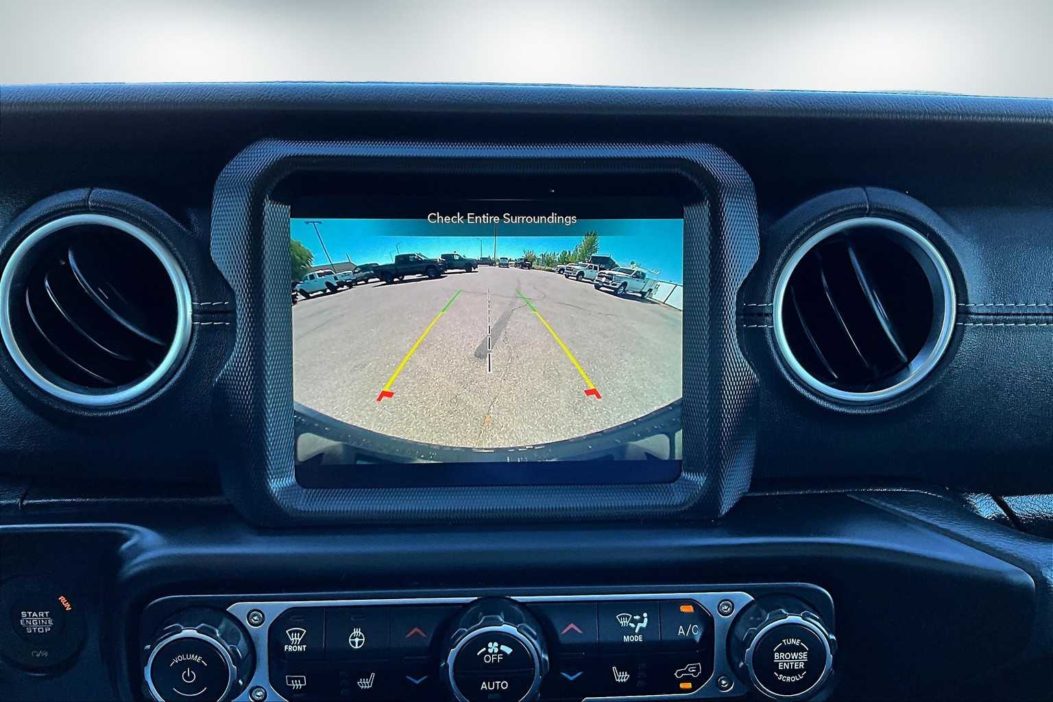 Thumbnail: 2023 Jeep Wrangler - 26