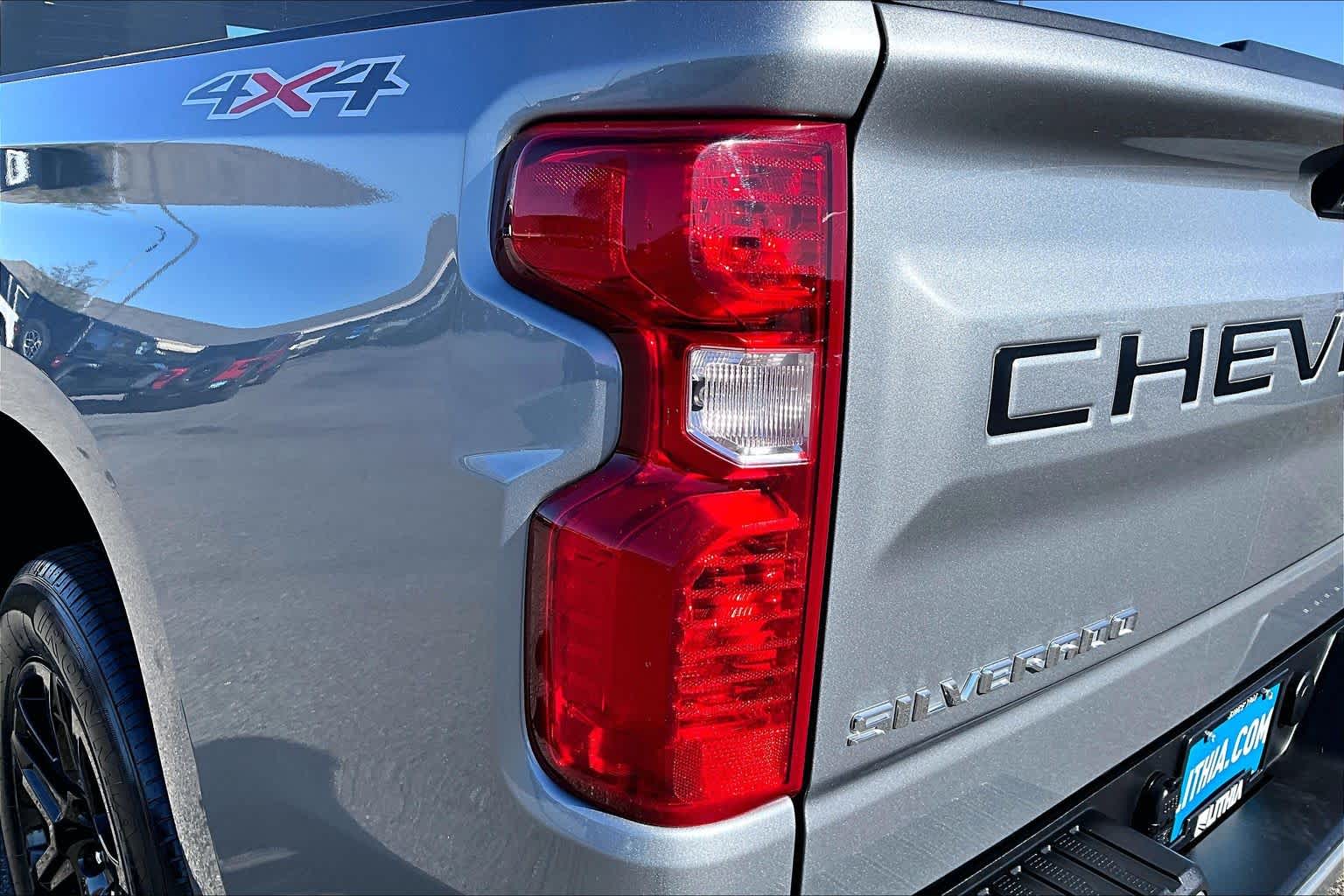 Thumbnail: 2024 Chevrolet Silverado 1500 - 32