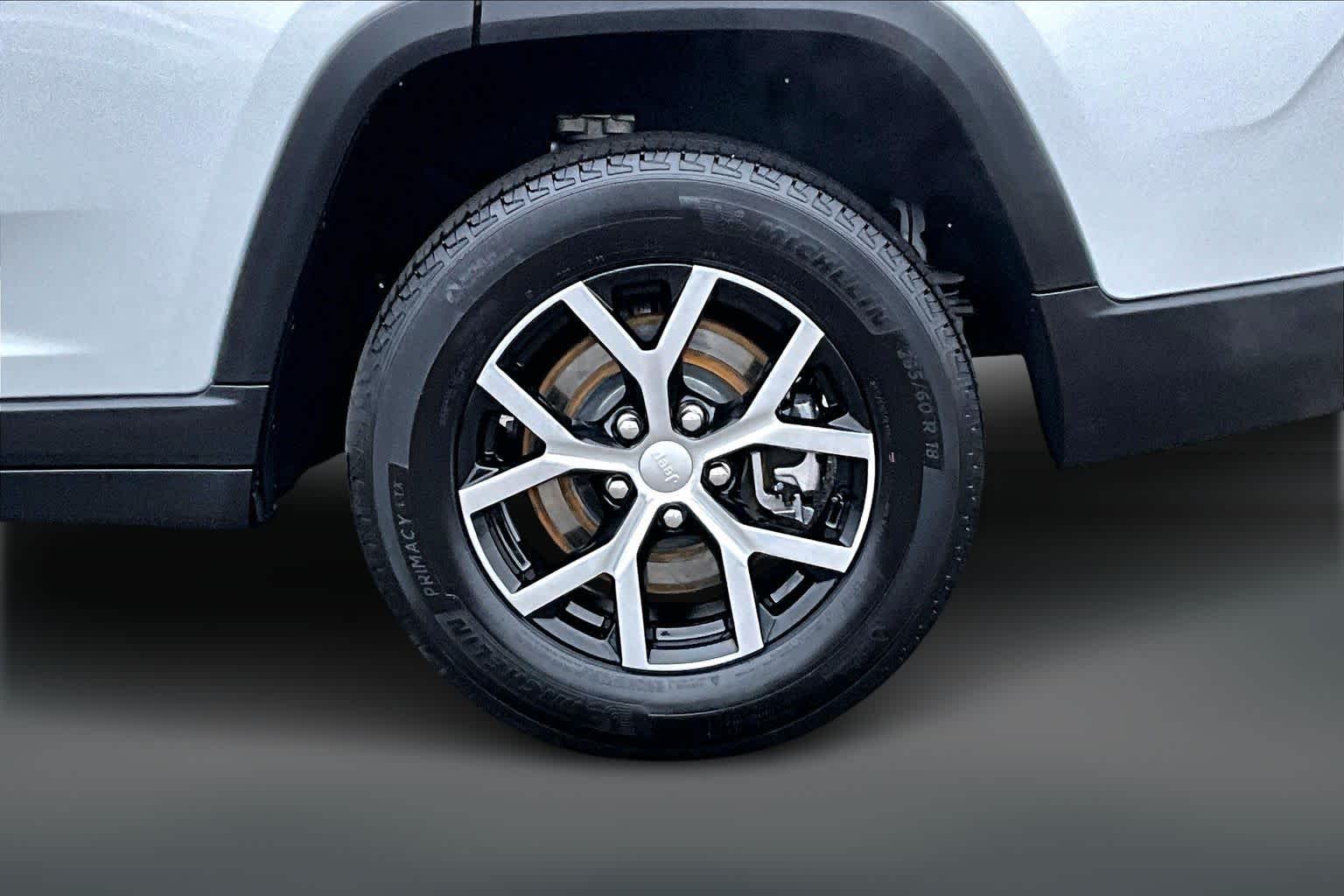 Thumbnail: 2024 Jeep Grand Cherokee L - 37