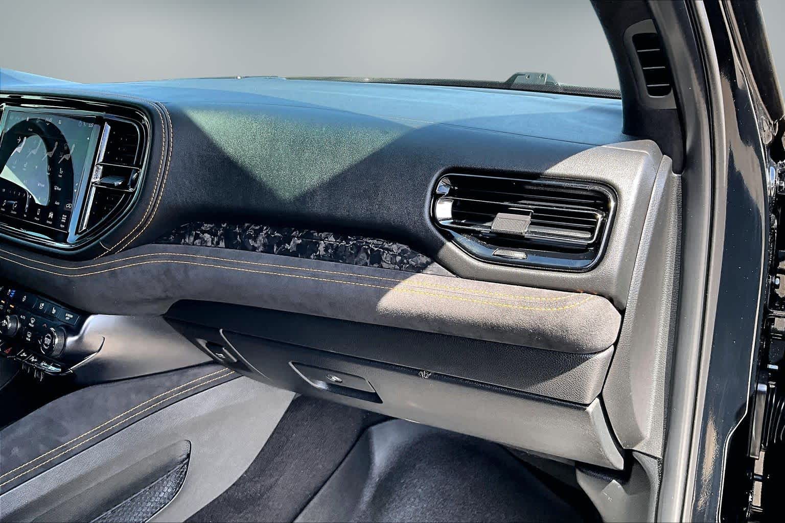 Thumbnail: 2022 Dodge Durango - 19