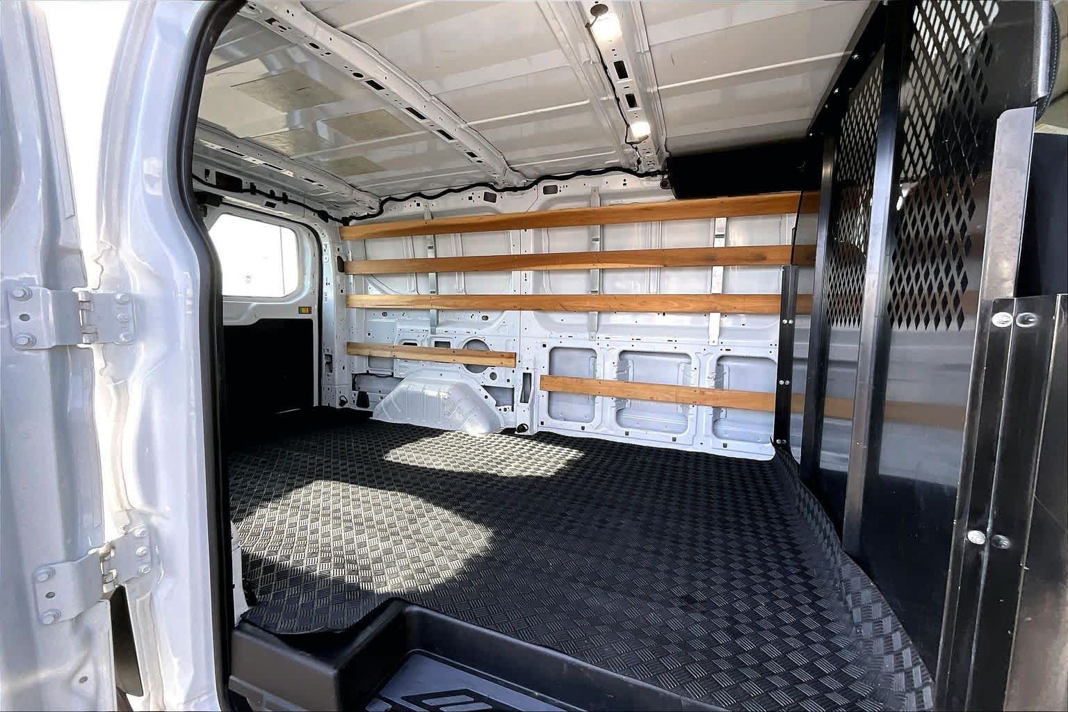 Thumbnail: 2023 Ford Transit Series - 26