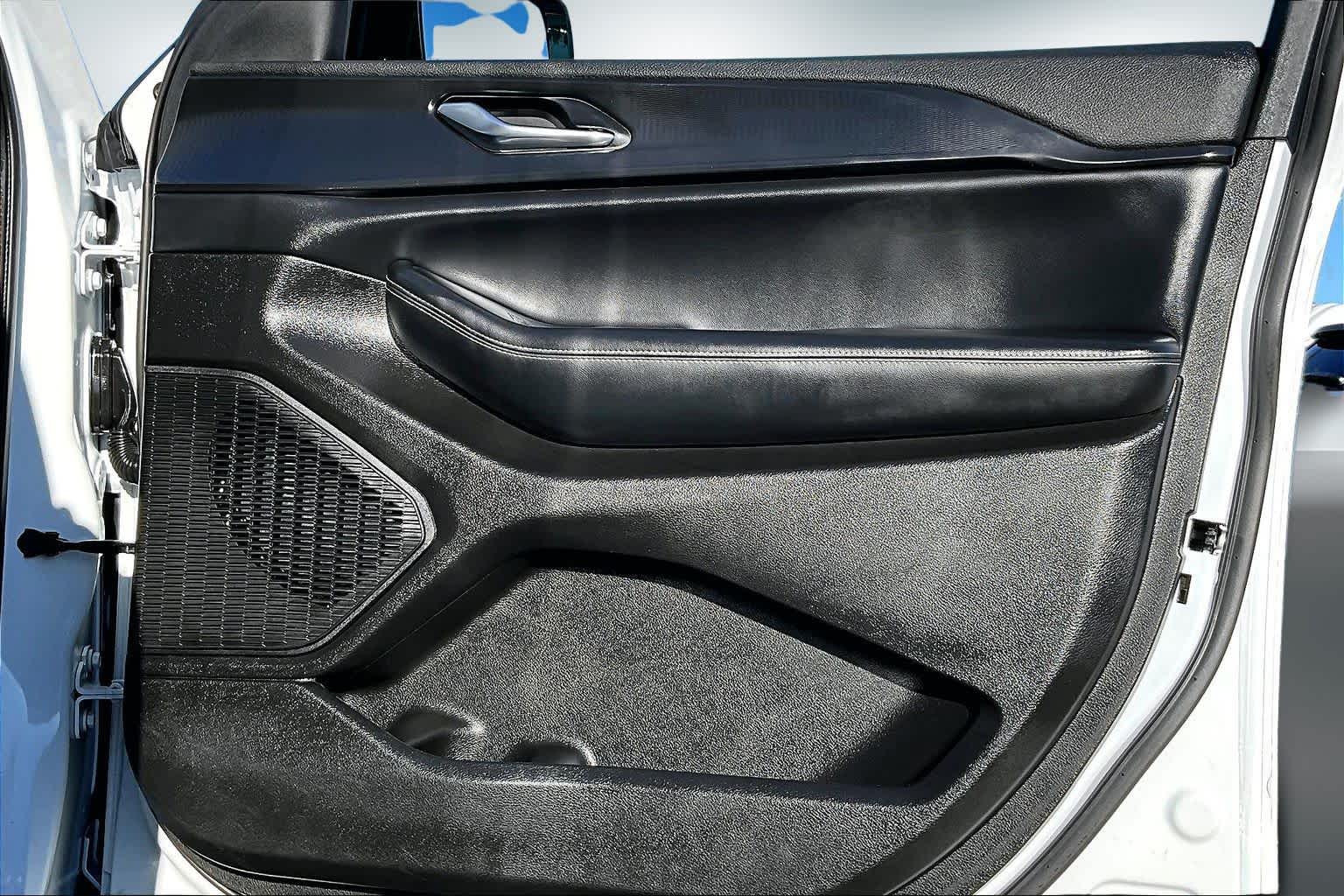 Thumbnail: 2024 Jeep Grand Cherokee L - 28