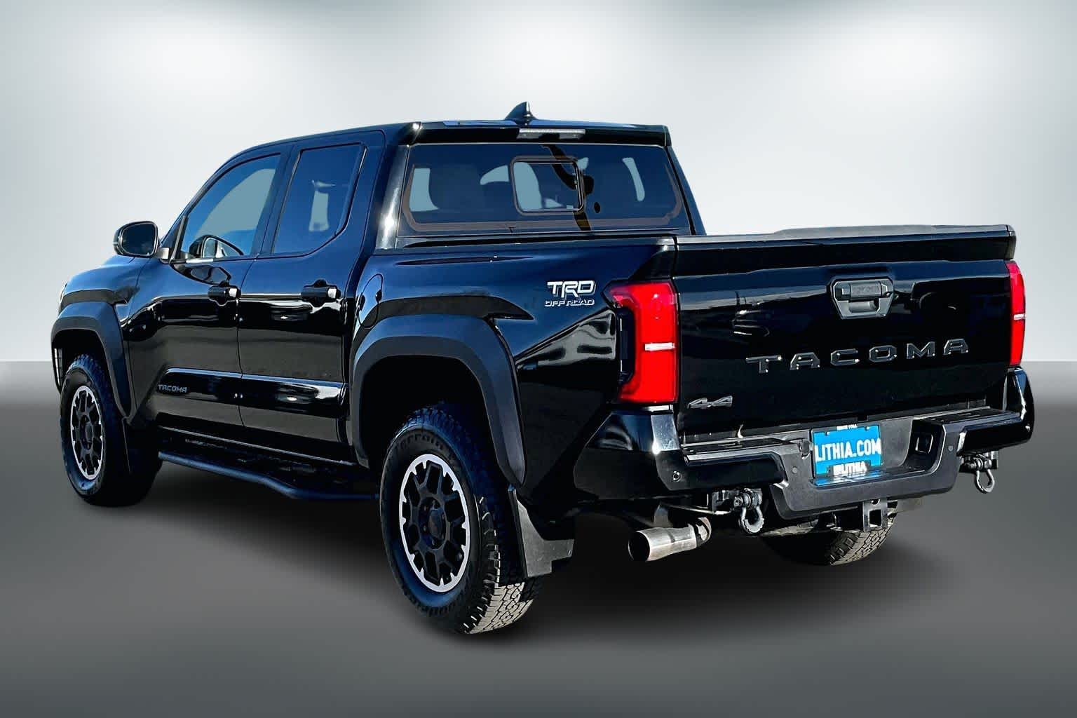 Thumbnail: 2024 Toyota Tacoma - 4