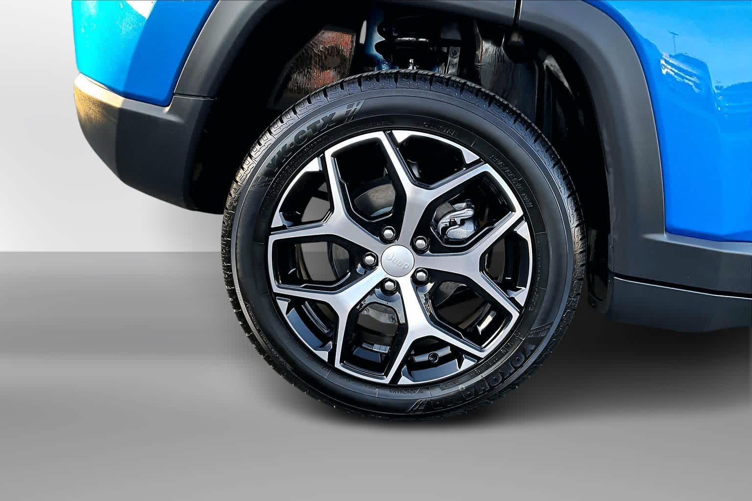 Thumbnail: 2024 Jeep Compass - 34