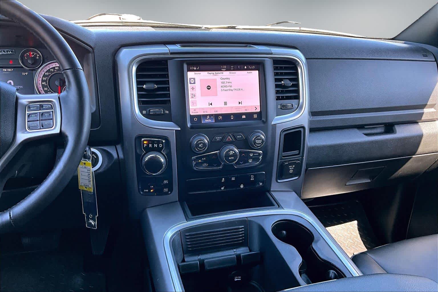 Thumbnail: 2024 RAM 1500 Classic - 14