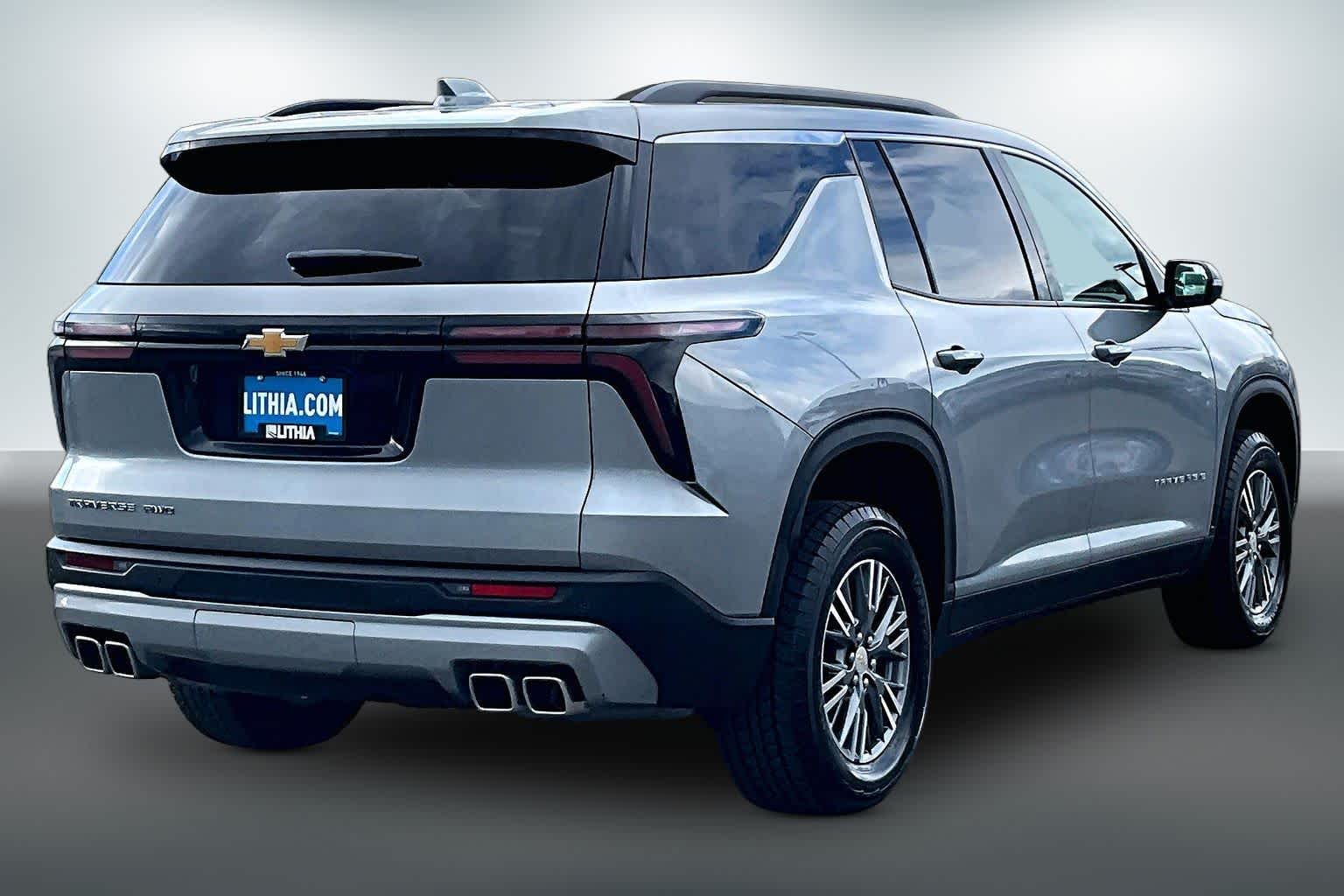 Thumbnail: 2025 Chevrolet Traverse - 21