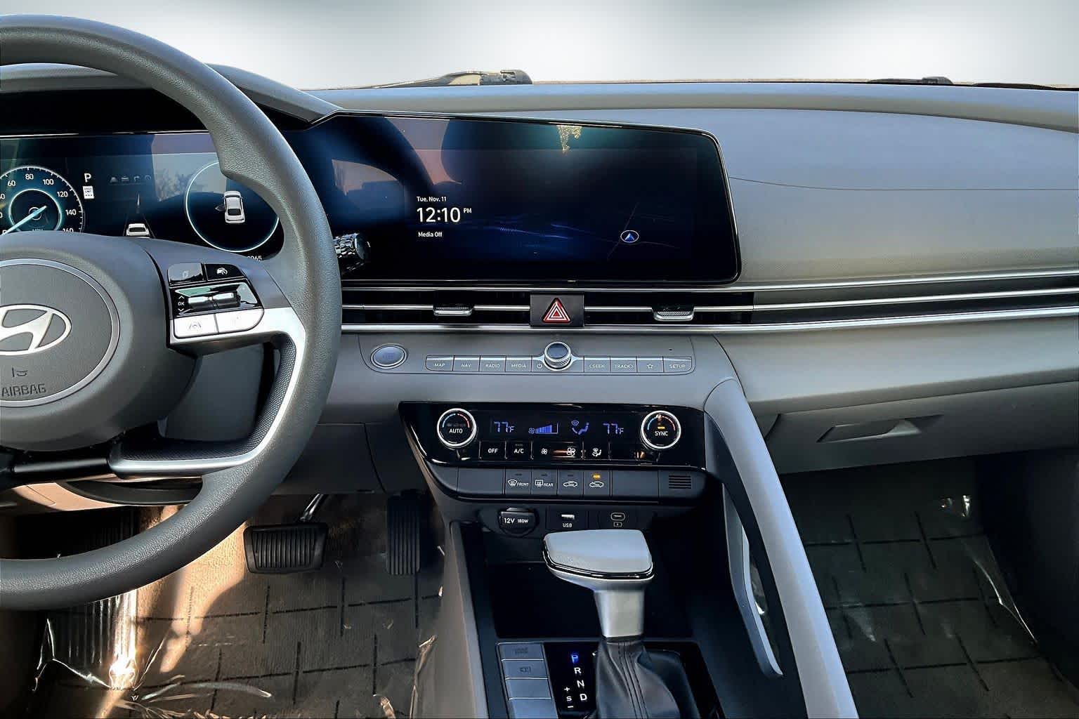 Thumbnail: 2024 Hyundai Elantra - 15