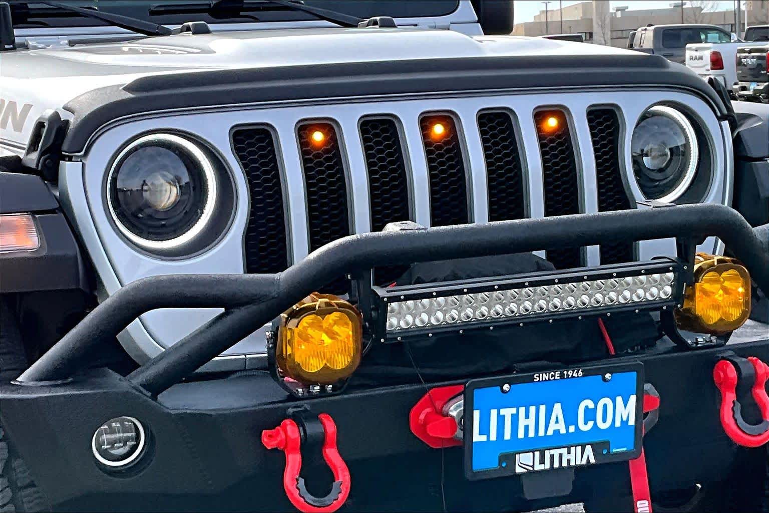 Thumbnail: 2022 Jeep Wrangler - 31