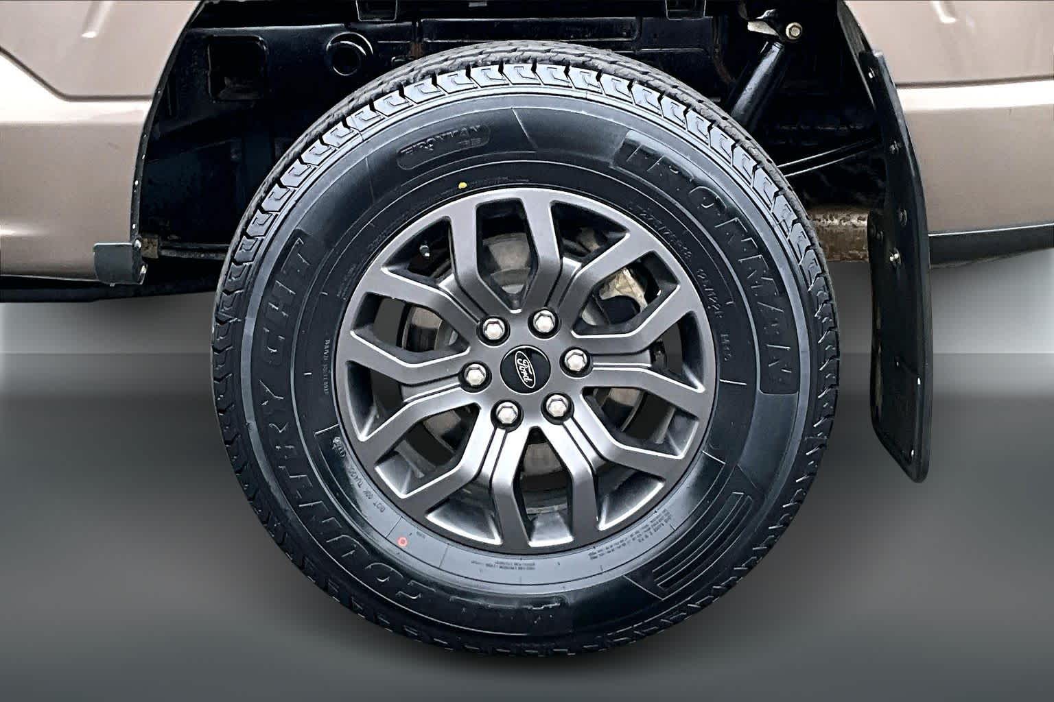 Thumbnail: 2022 Ford F-150 - 37