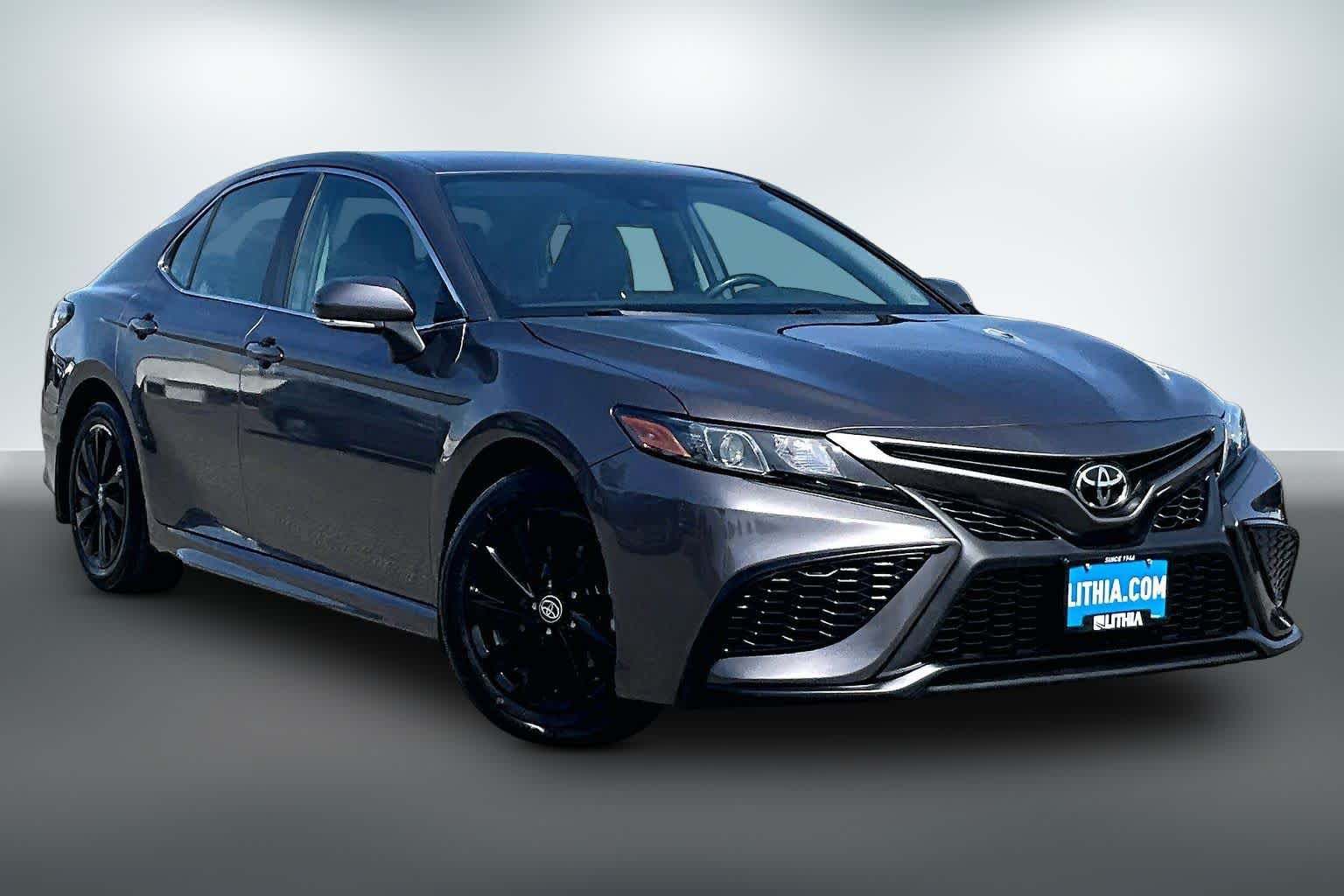 Thumbnail: 2023 Toyota Camry - 20