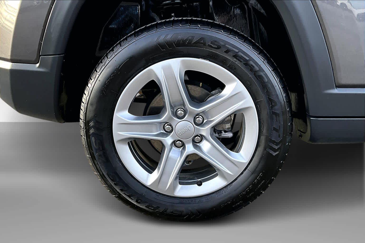 Thumbnail: 2024 Jeep Compass - 35