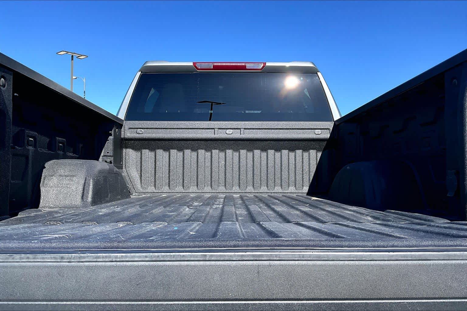 Thumbnail: 2024 Chevrolet Silverado 1500 - 18