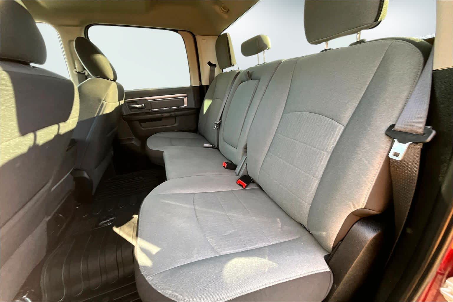 Thumbnail: 2022 RAM 1500 Classic - 29