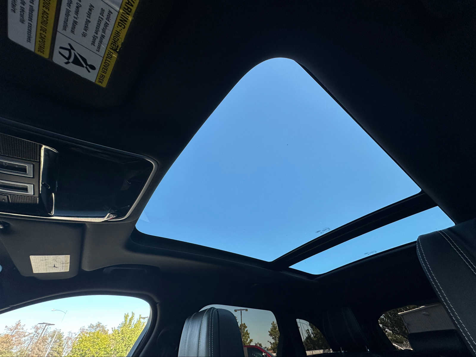 Thumbnail: 2018 Land Rover Range Rover Velar - 24