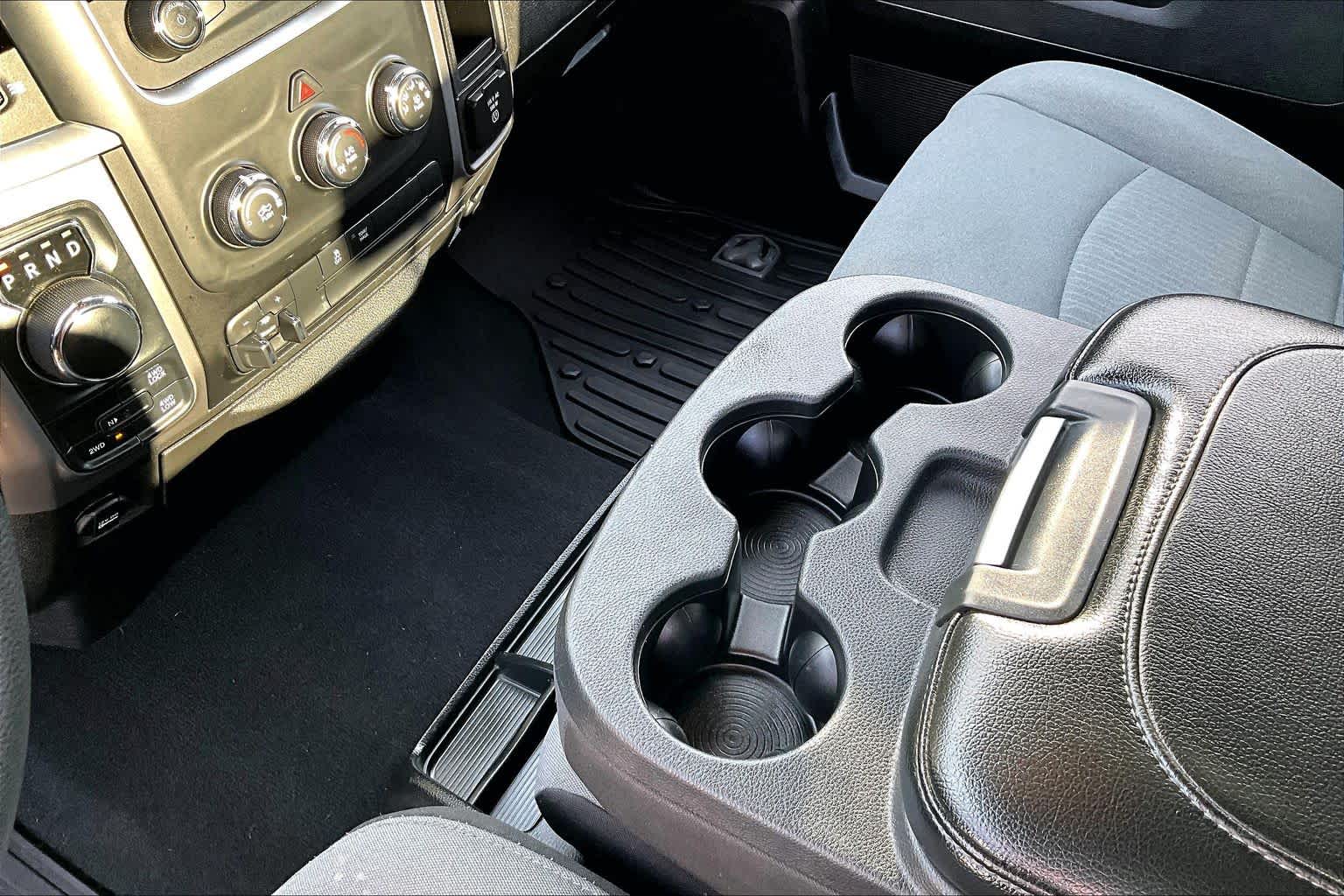 Thumbnail: 2022 RAM 1500 Classic - 16