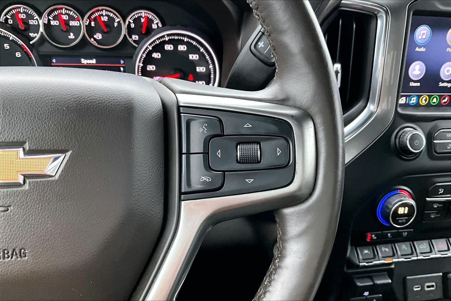 Thumbnail: 2019 Chevrolet Silverado 1500 - 24