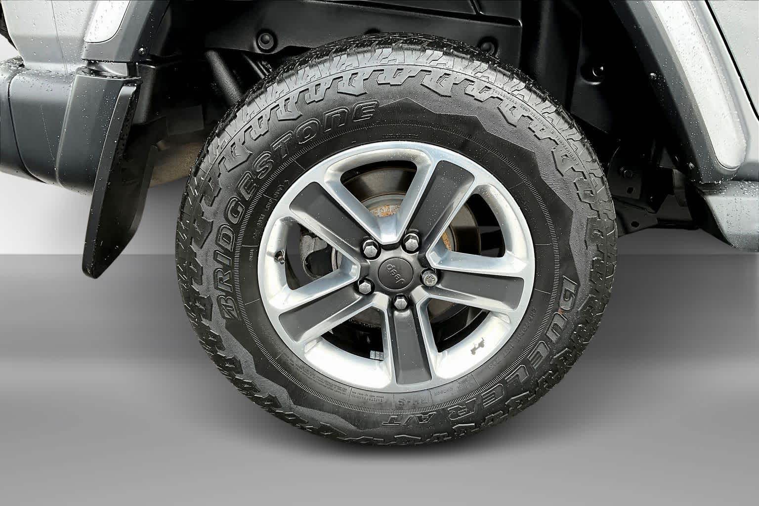 Thumbnail: 2019 Jeep Wrangler - 35