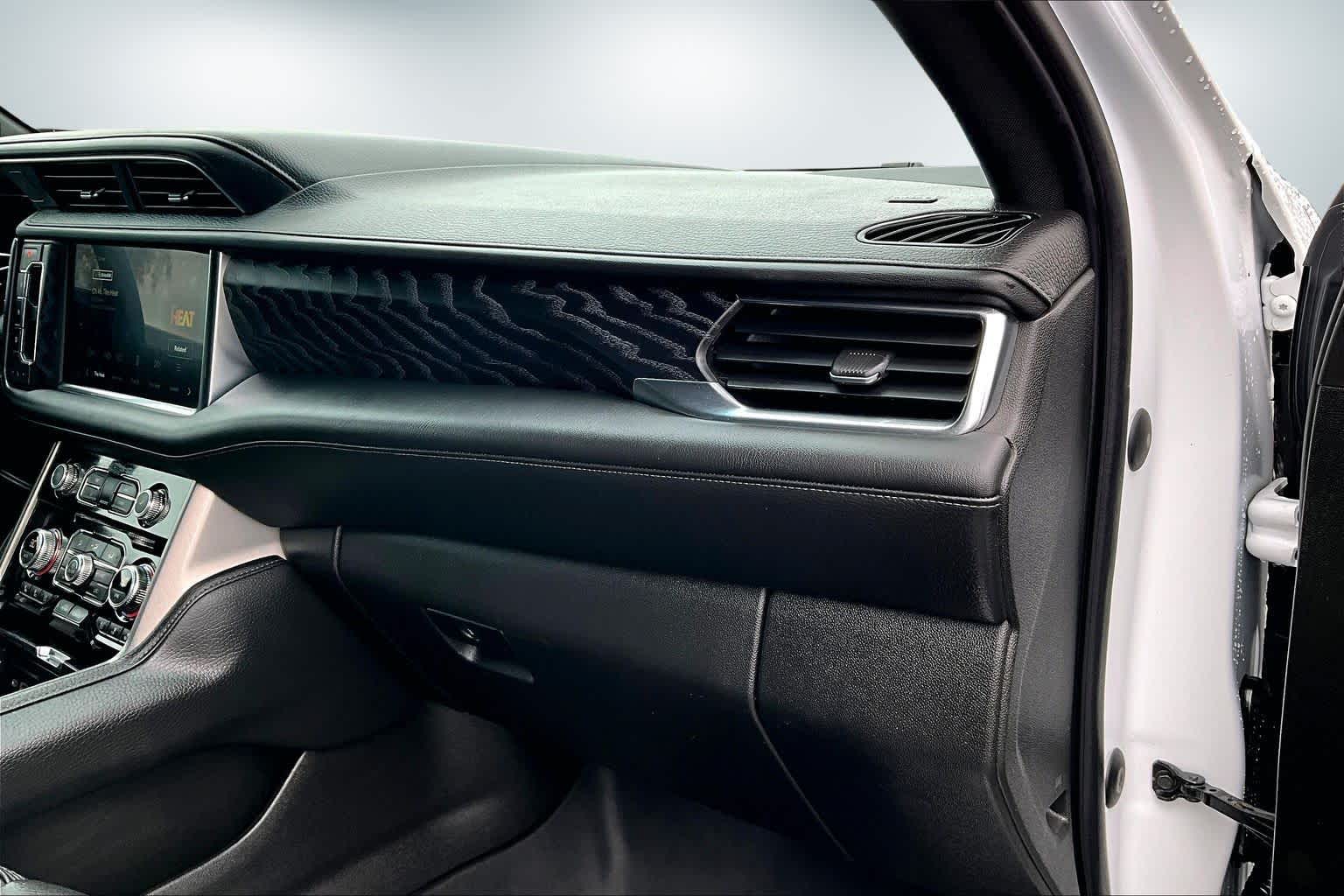 Thumbnail: 2022 GMC Yukon - 23