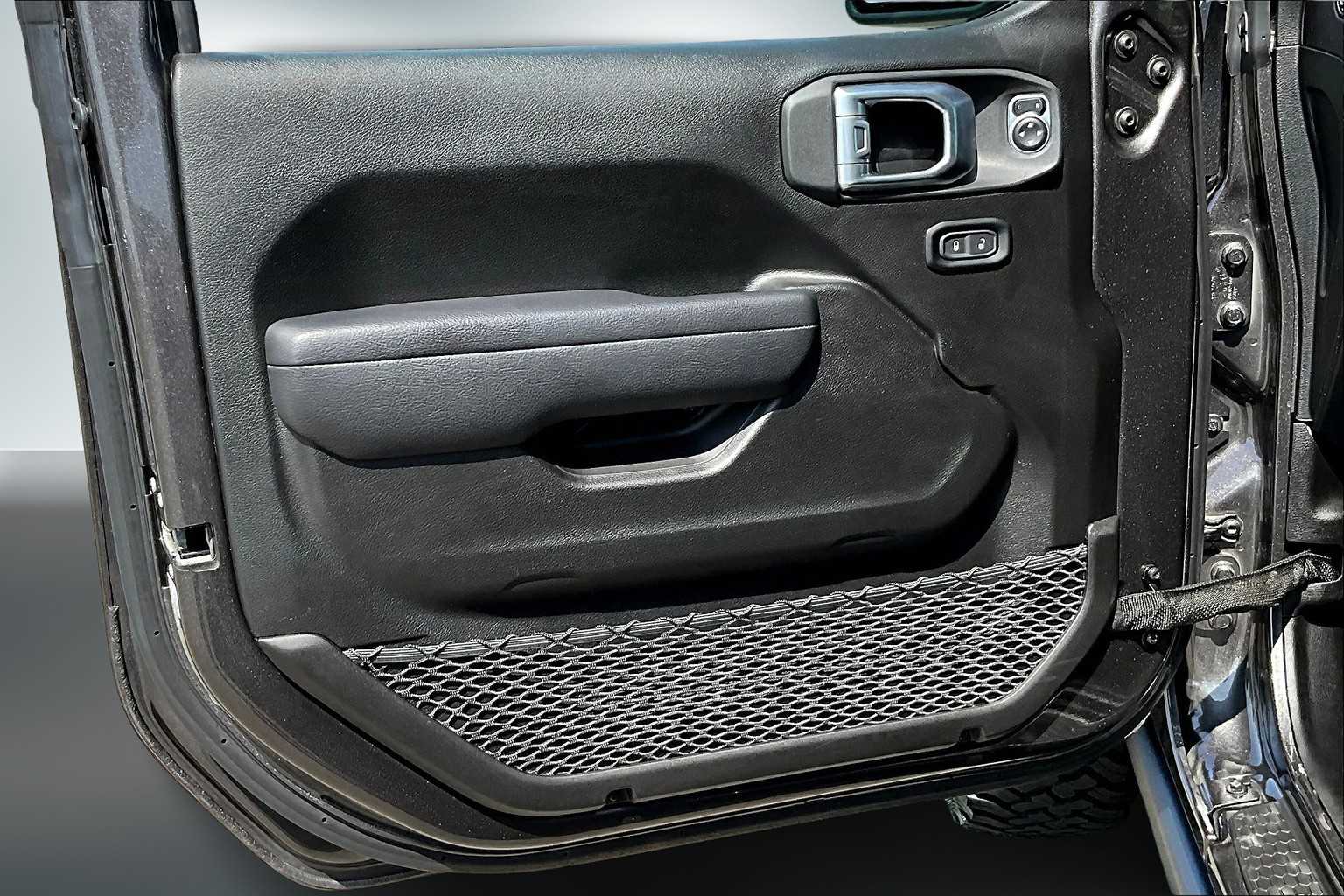 2024 Jeep Wrangler Sport 23