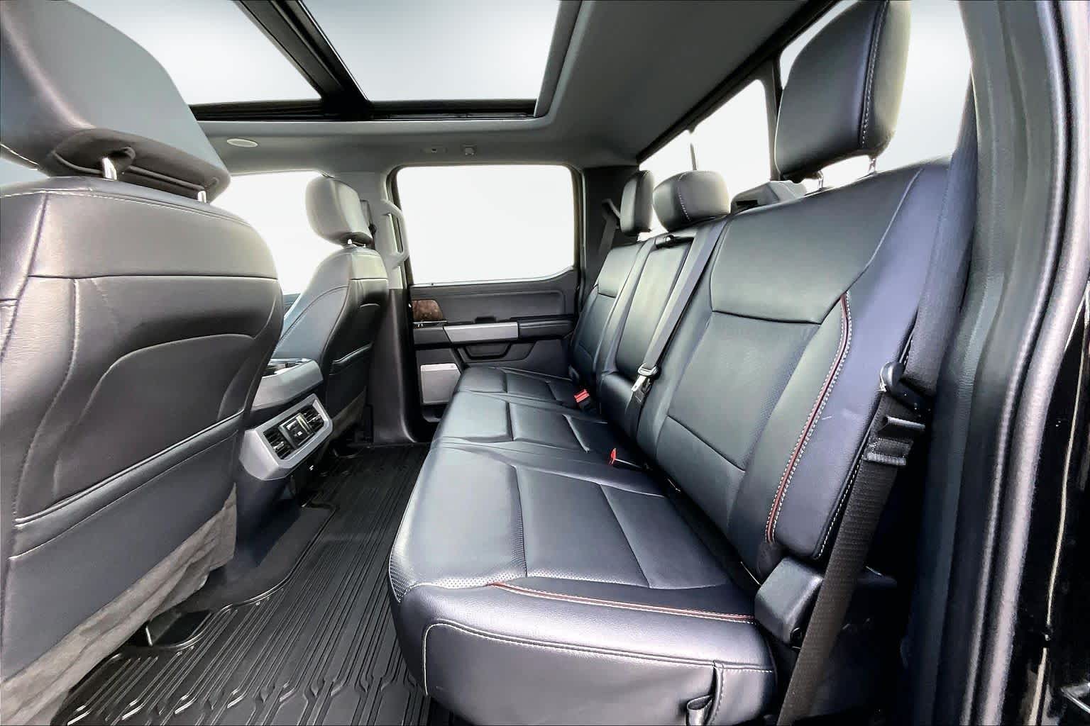 Thumbnail: 2024 Ford Econoline - 27