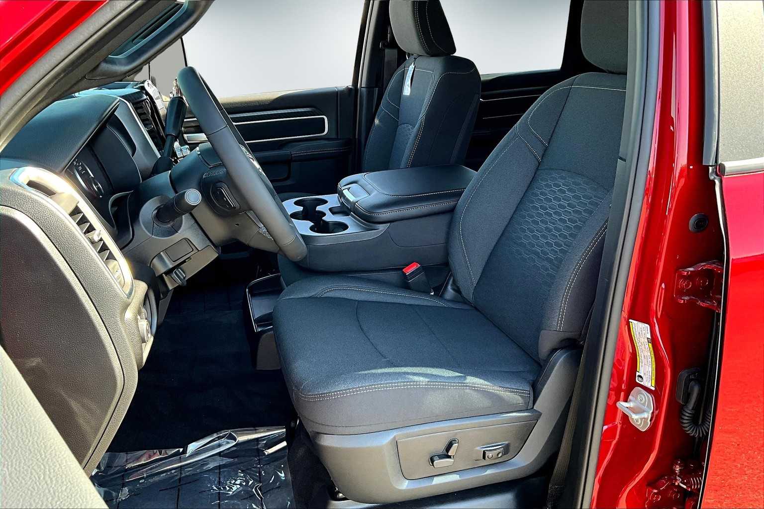 Thumbnail: 2026 RAM 3500 - 11