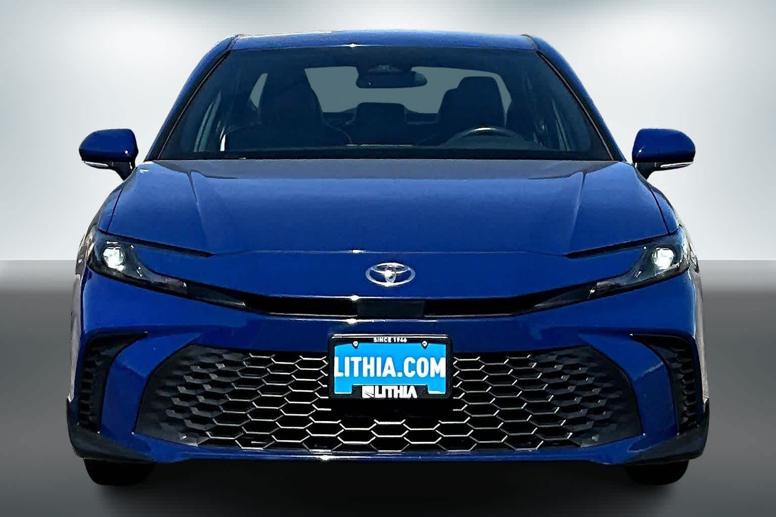 Thumbnail: 2025 Toyota Camry - 6