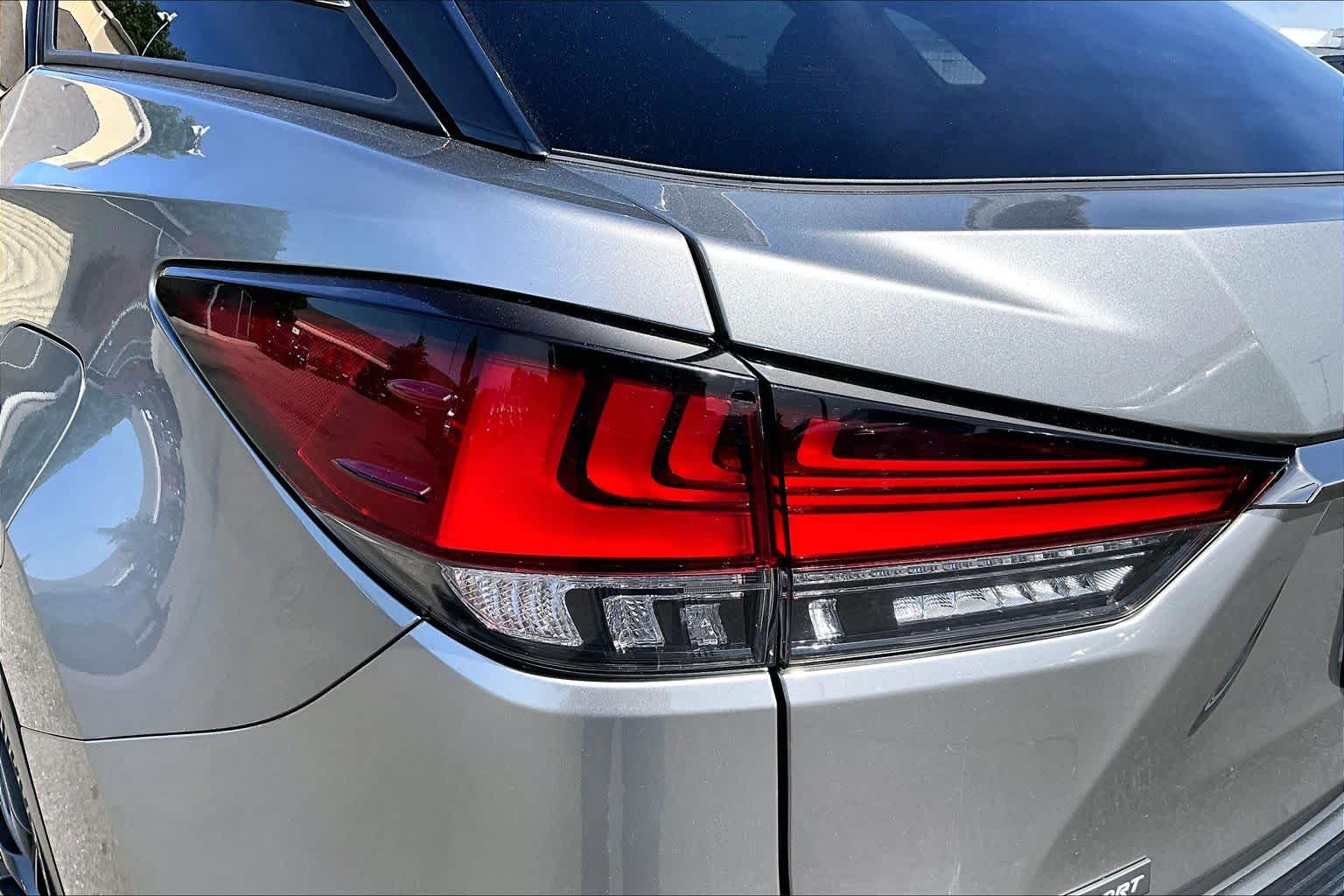 Thumbnail: 2021 Lexus RX - 32