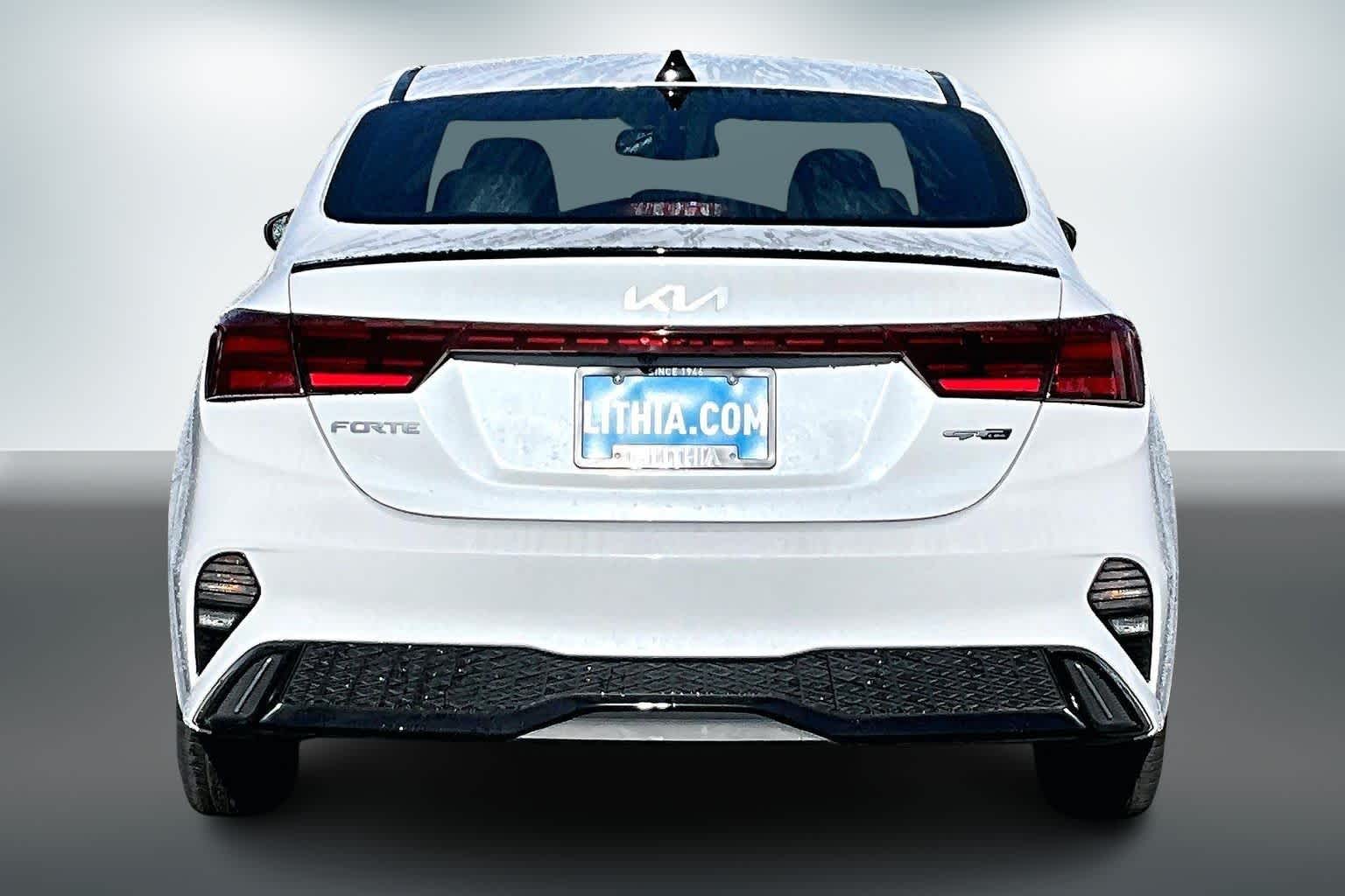 Thumbnail: 2023 Kia Forte - 5