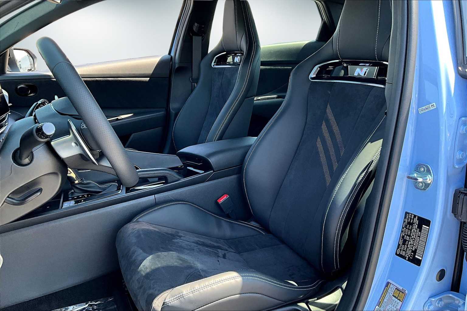 Thumbnail: 2025 Hyundai Elantra - 11