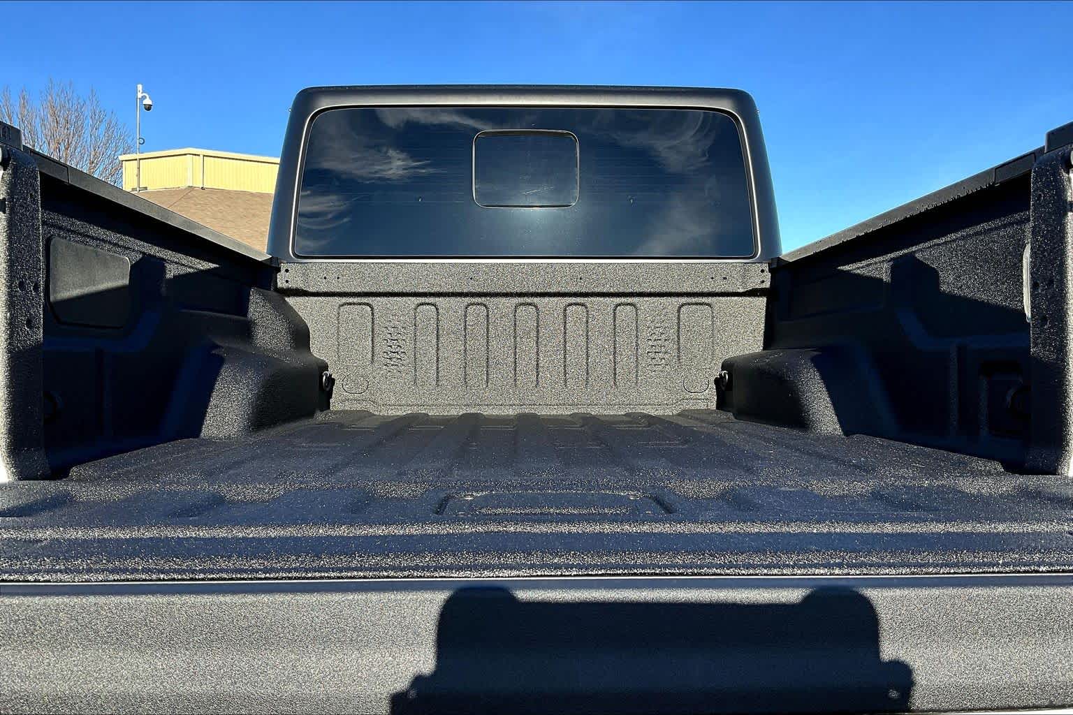 Thumbnail: 2026 Jeep Gladiator - 18