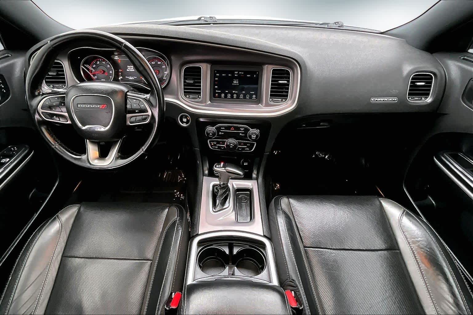 Thumbnail: 2020 Dodge Charger - 10