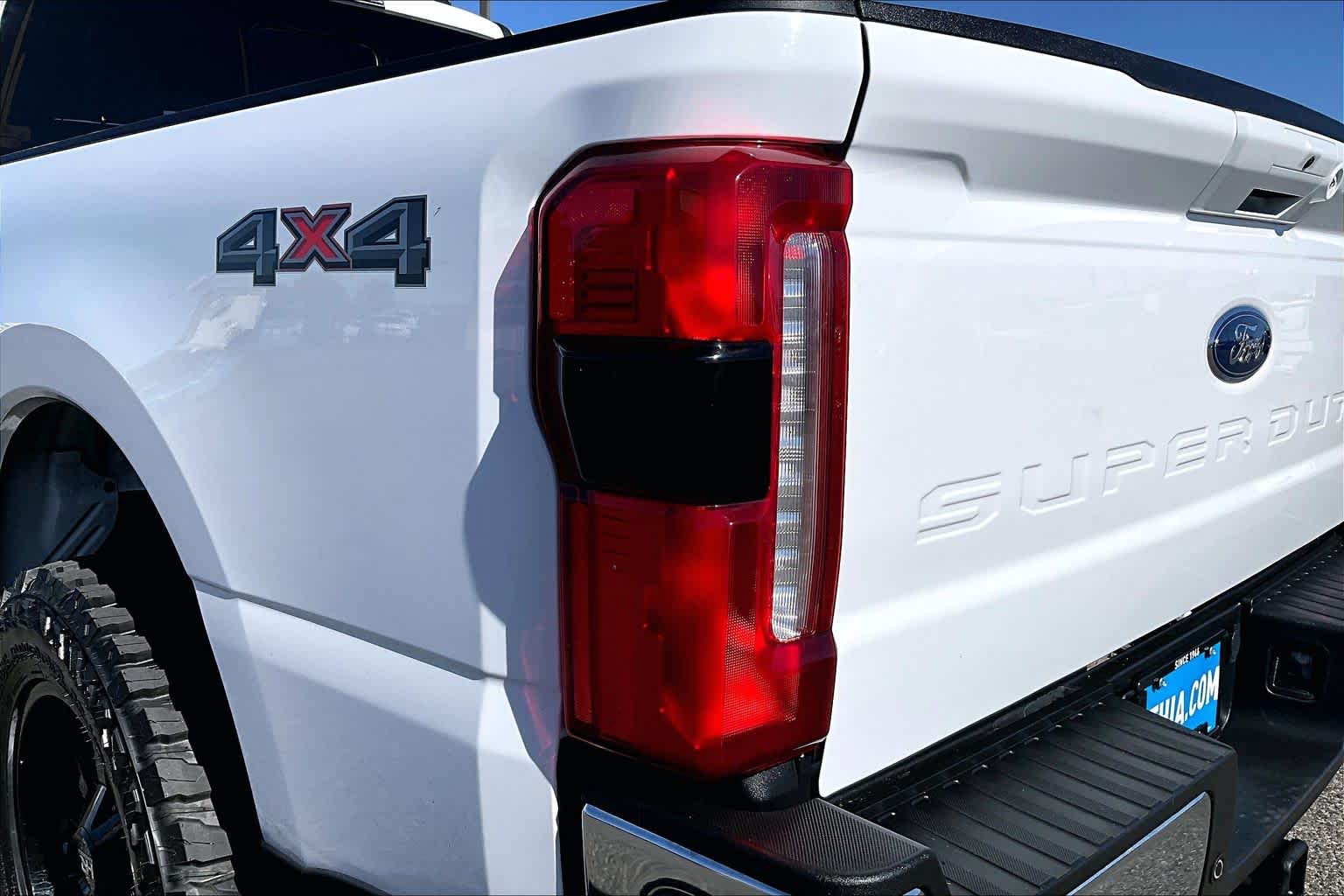 Thumbnail: 2023 Ford Econoline - 30