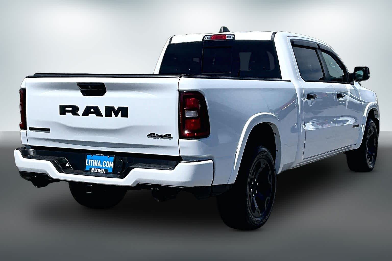 Thumbnail: 2025 RAM 1500 - 22